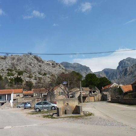 Holiday Home Paklenica Starigrad Paklenica Exterior foto