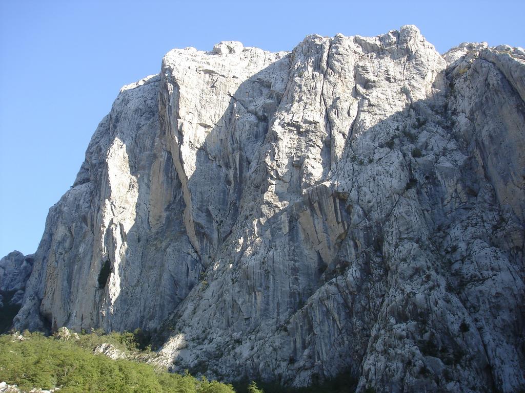 Holiday Home Paklenica Starigrad Paklenica Quarto foto