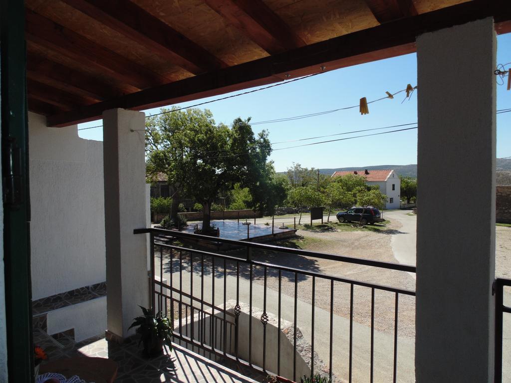 Holiday Home Paklenica Starigrad Paklenica Exterior foto